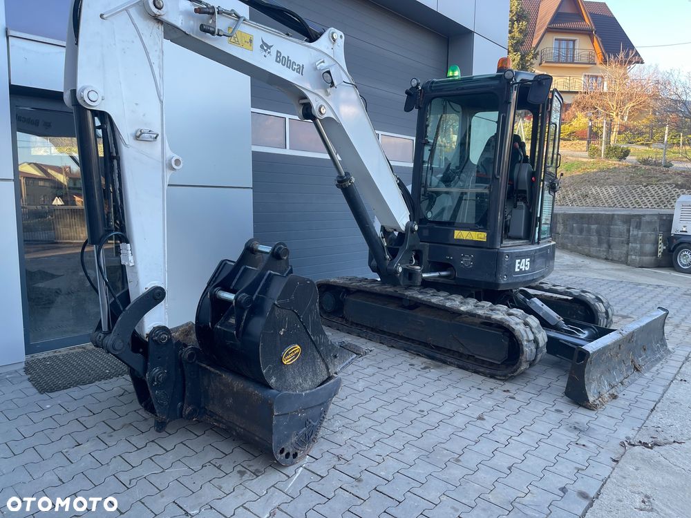 Bobcat E45 - 7