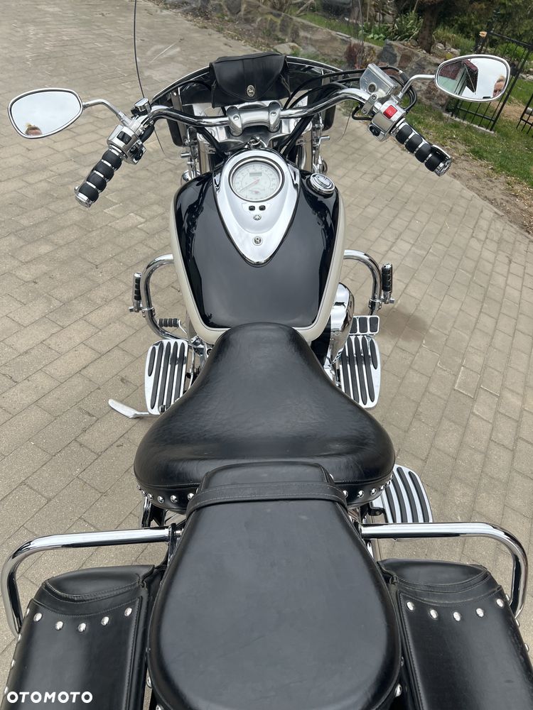 Yamaha Road Star - 2