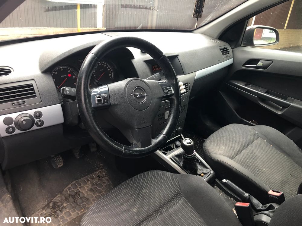 Opel Astra 1.3 CDTI Enjoy - 8