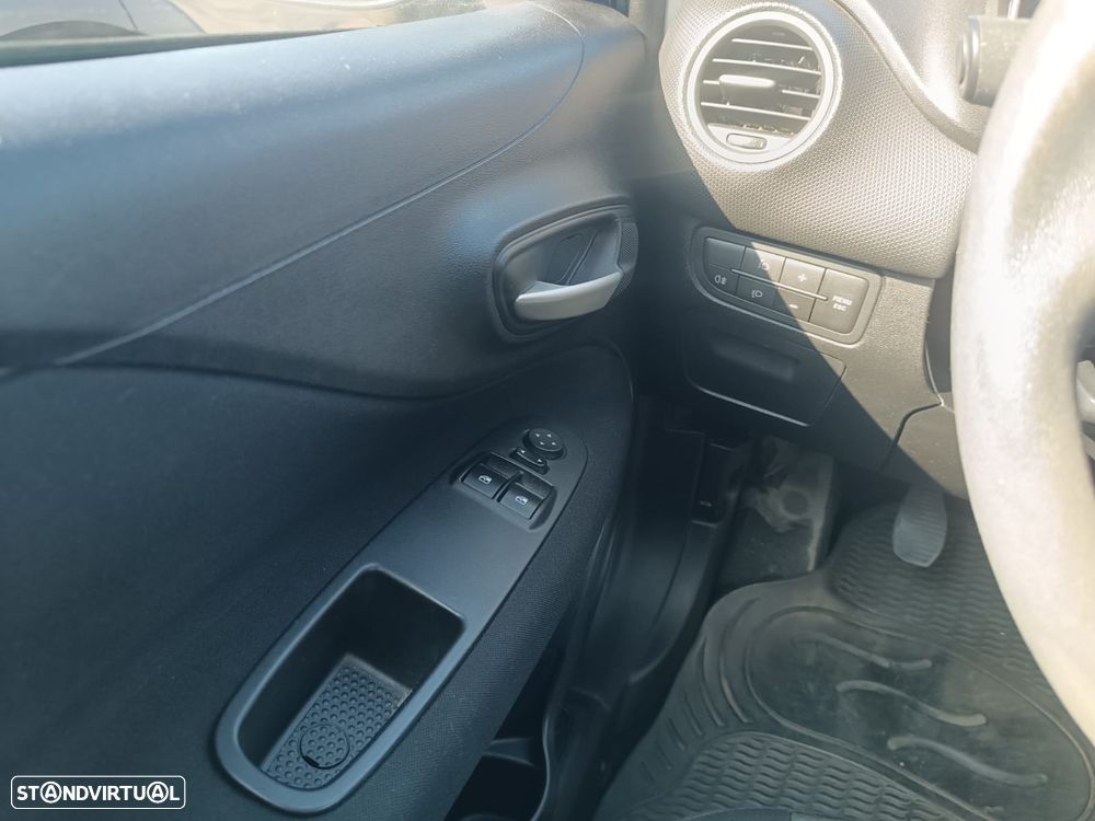 Fiat Punto 1.2 Lounge S&S - 17