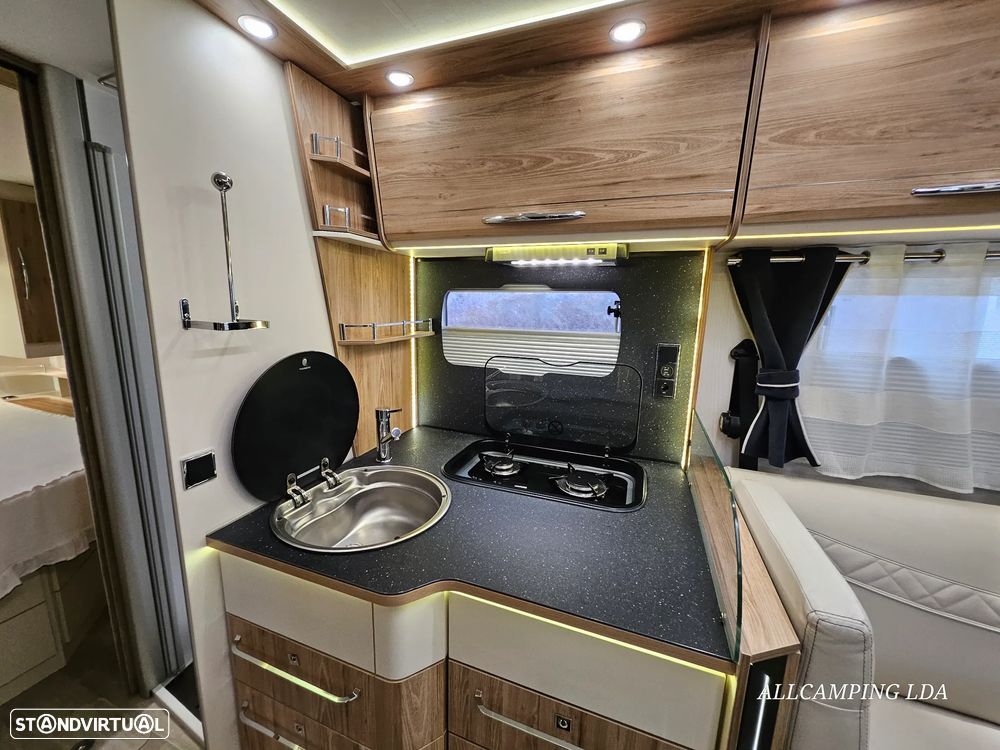 Bavaria Class I 740 CAMA CENTRAL/BASCULANTE - 42