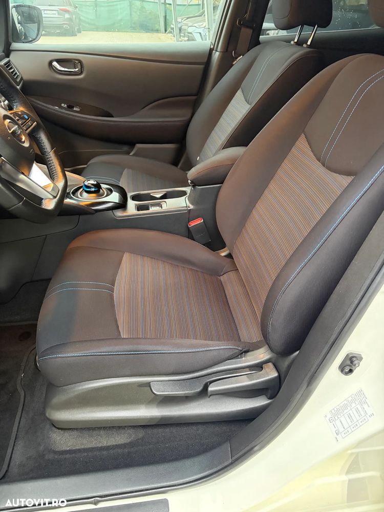 Nissan Leaf 2020 electric, 15.700 € — imagine 23