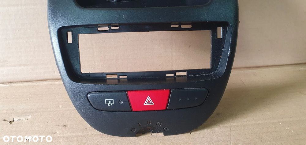 Ramka radia konsoli dekor Toyota Aygo I 55405-0H010 - 5