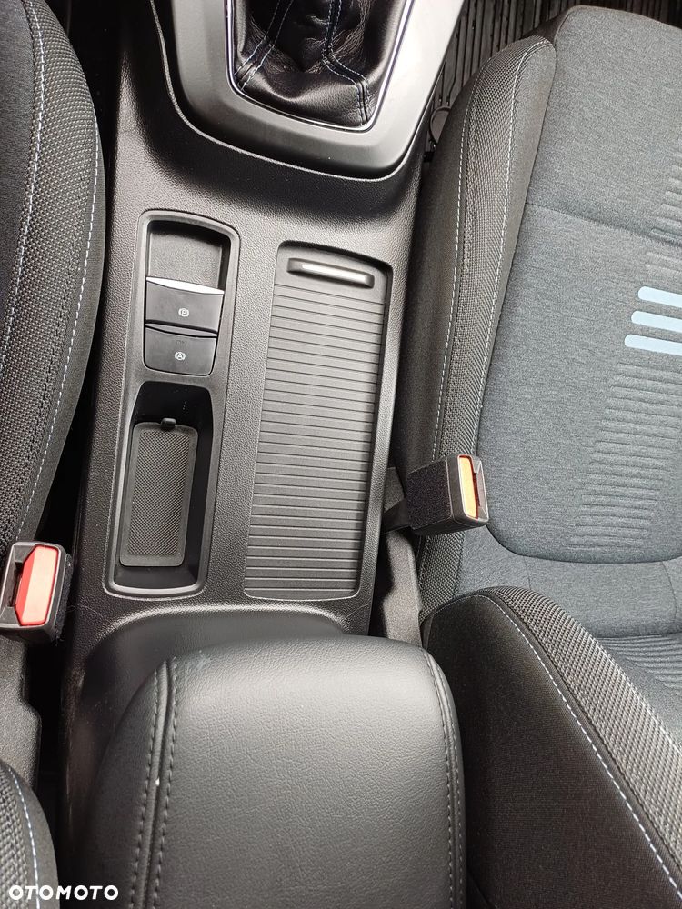 Ford Focus 1.0 EcoBoost mHEV Active X - 25