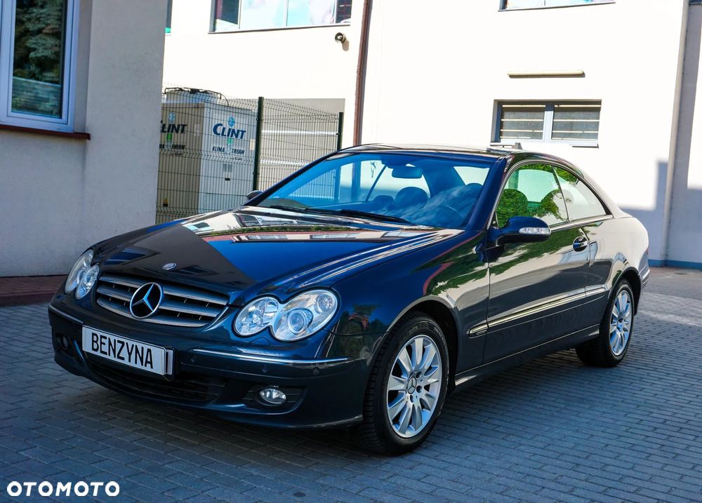 Mercedes-Benz CLK - 16