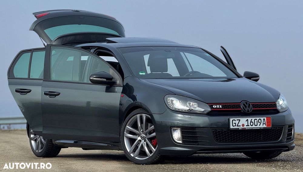 Volkswagen Golf 2.0 GTI DSG Edition 35 - 34