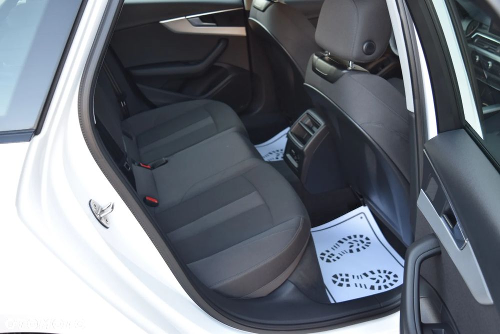 Audi A4 Avant 2.0 TDI Quattro Sport S tronic - 39