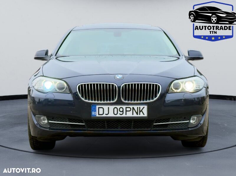 BMW Seria 5 520d Aut. Special Edition - 8