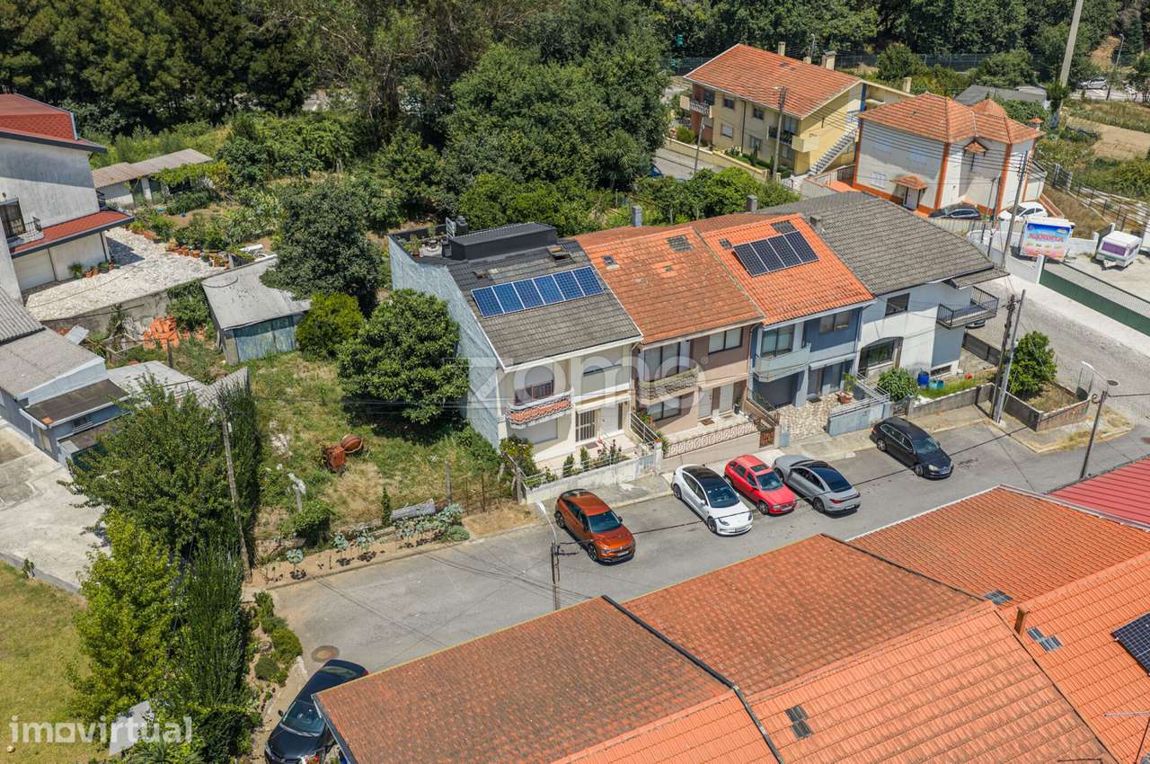 Andar moradia T2 em Vilar de Andorinho - Grande imagem: 2/28