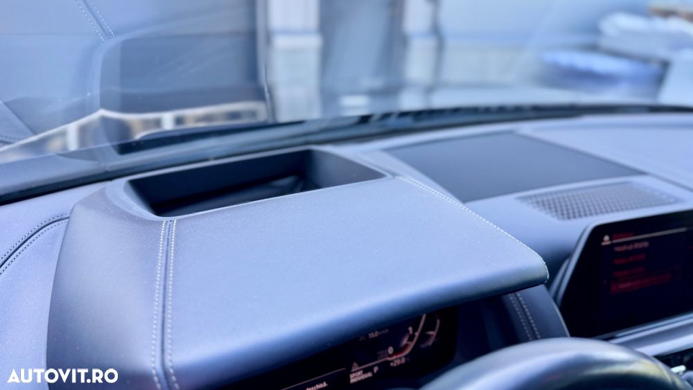 BMW Seria 8 840d xDrive AT MHEV - 35