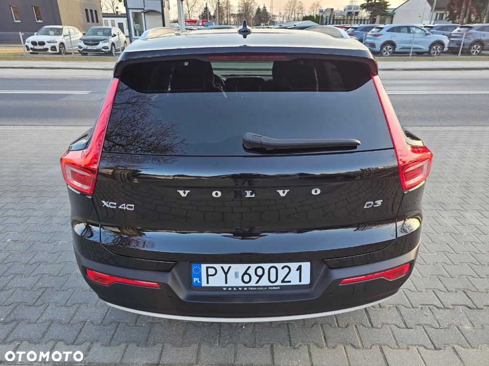 Volvo XC 40 - 12