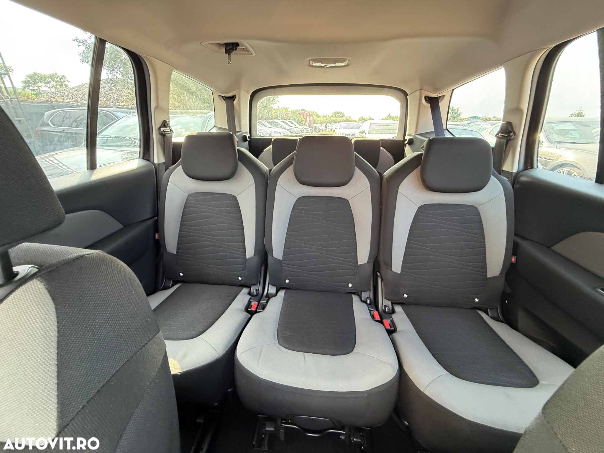 Citroën C4 Grand Picasso e-HDi 115 ETG6 Exclusive - 5