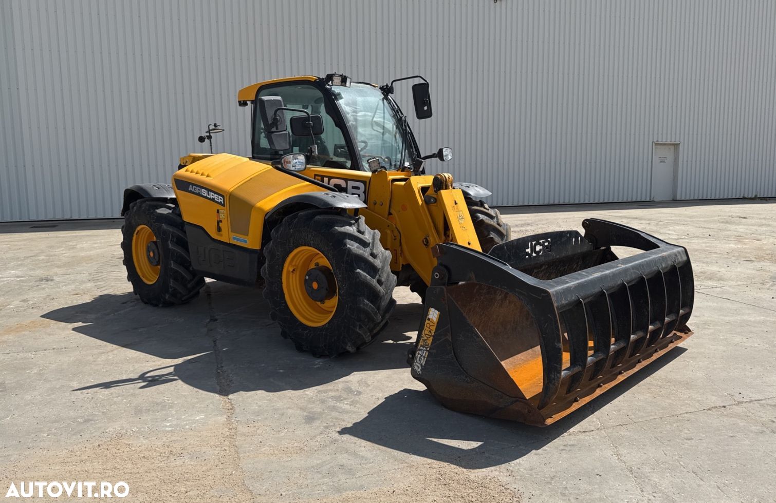 JCB 532-60 AgriSuper Chariot Telescopic - 1
