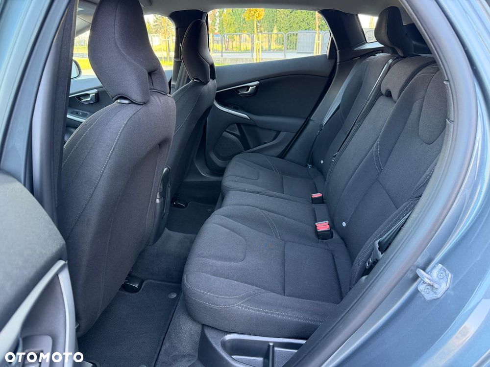 Volvo V40 D3 Geartronic - 17