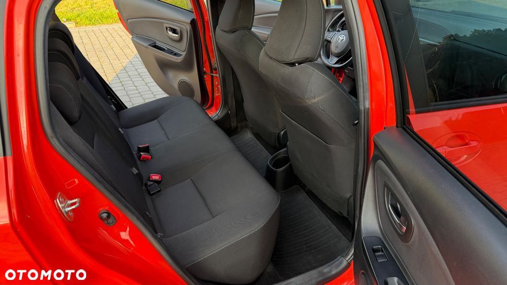 Toyota Yaris 1.33 Premium - 11