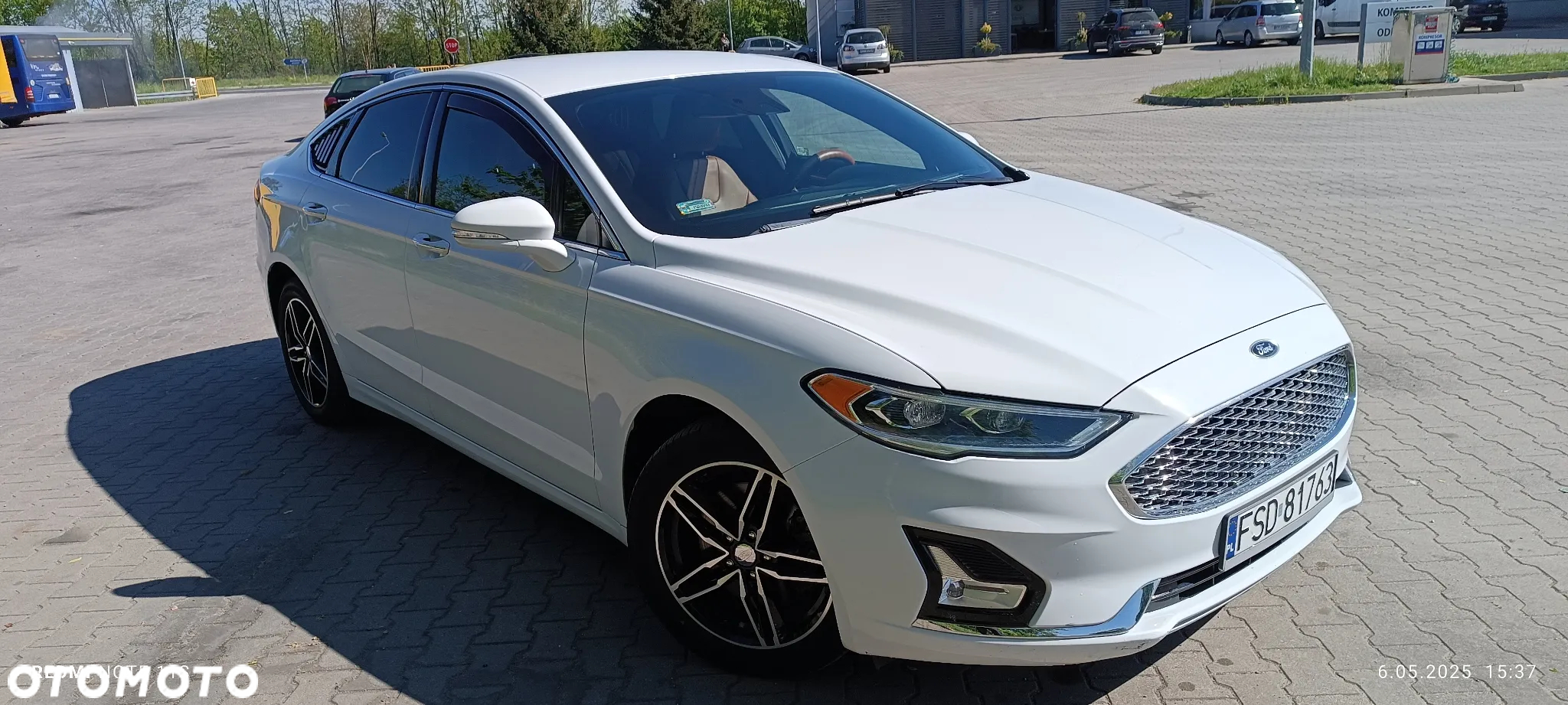Ford Mondeo 2.0 Hybrid Titanium - 2