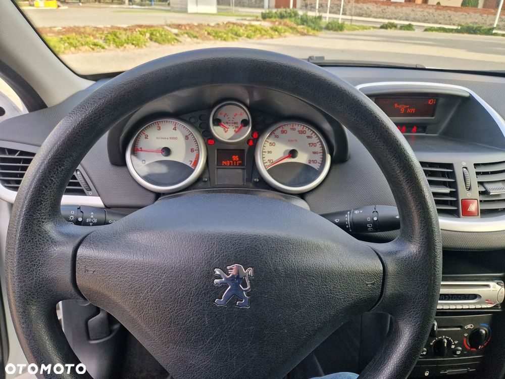 Peugeot 207 75 Urban Move - 12