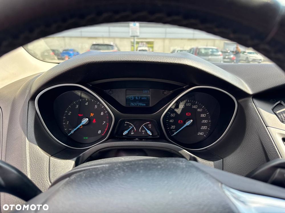 Ford Focus 1.6 TI-VCT Trend - 14