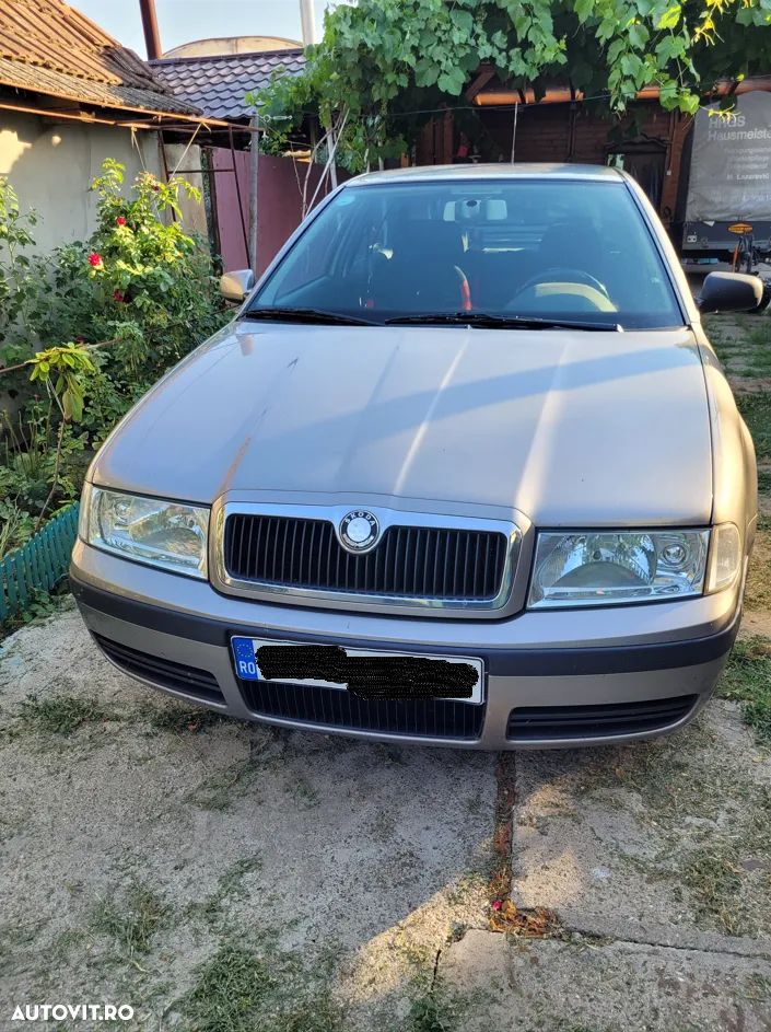 Skoda Octavia Tour 1.9 TDI - 1