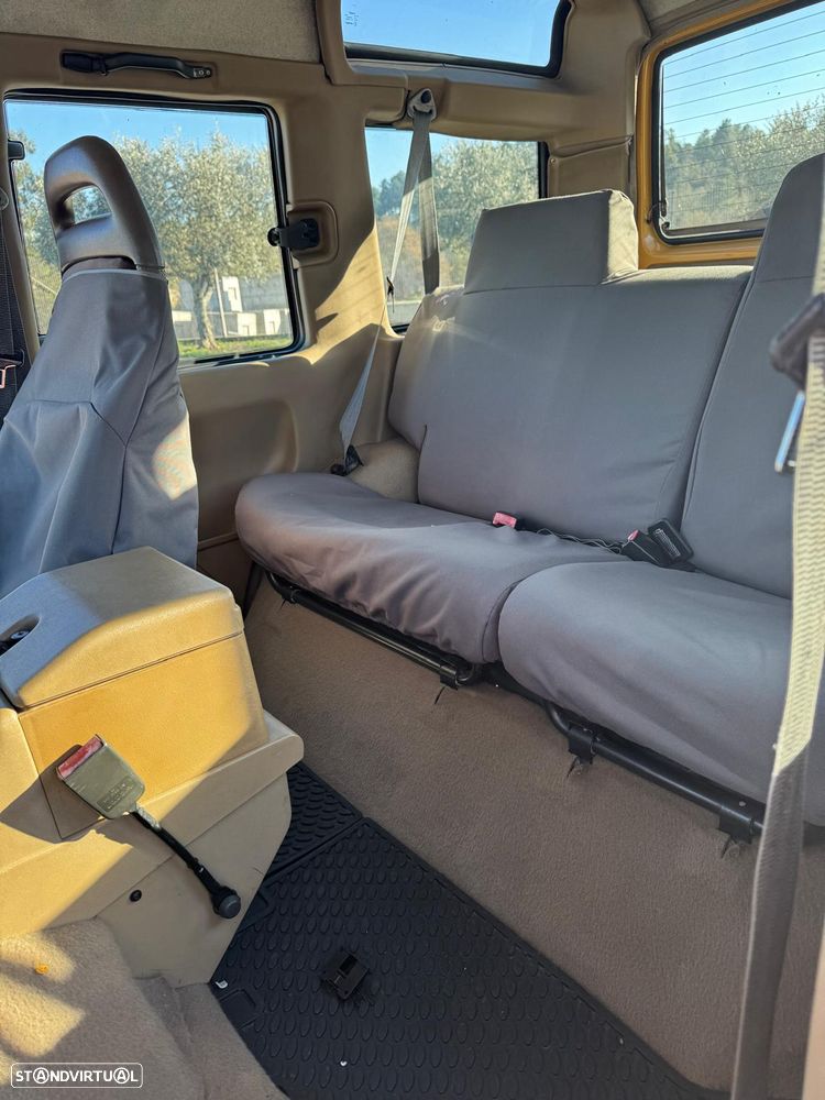 Land Rover Discovery 2.5 TDi - 7