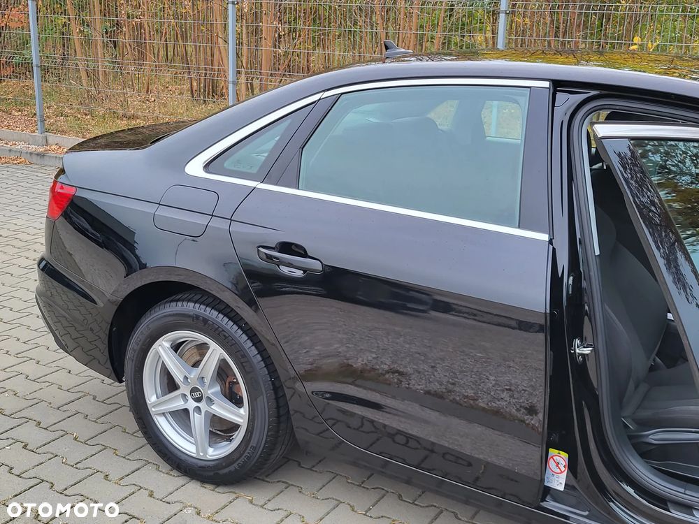 Audi A4 Limousine 35 TFSI mHEV Advanced S tronic - 10