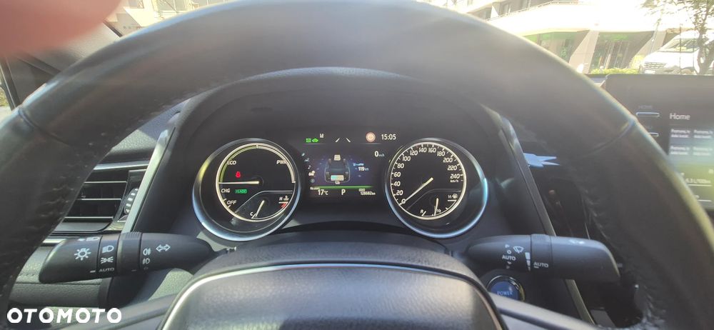 Toyota Camry 2.5 Hybrid Comfort CVT - 11