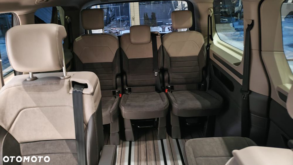 Volkswagen Multivan 1.5 eHybrid PHEV 180kW 4Motion L2 Edition DSG - 7