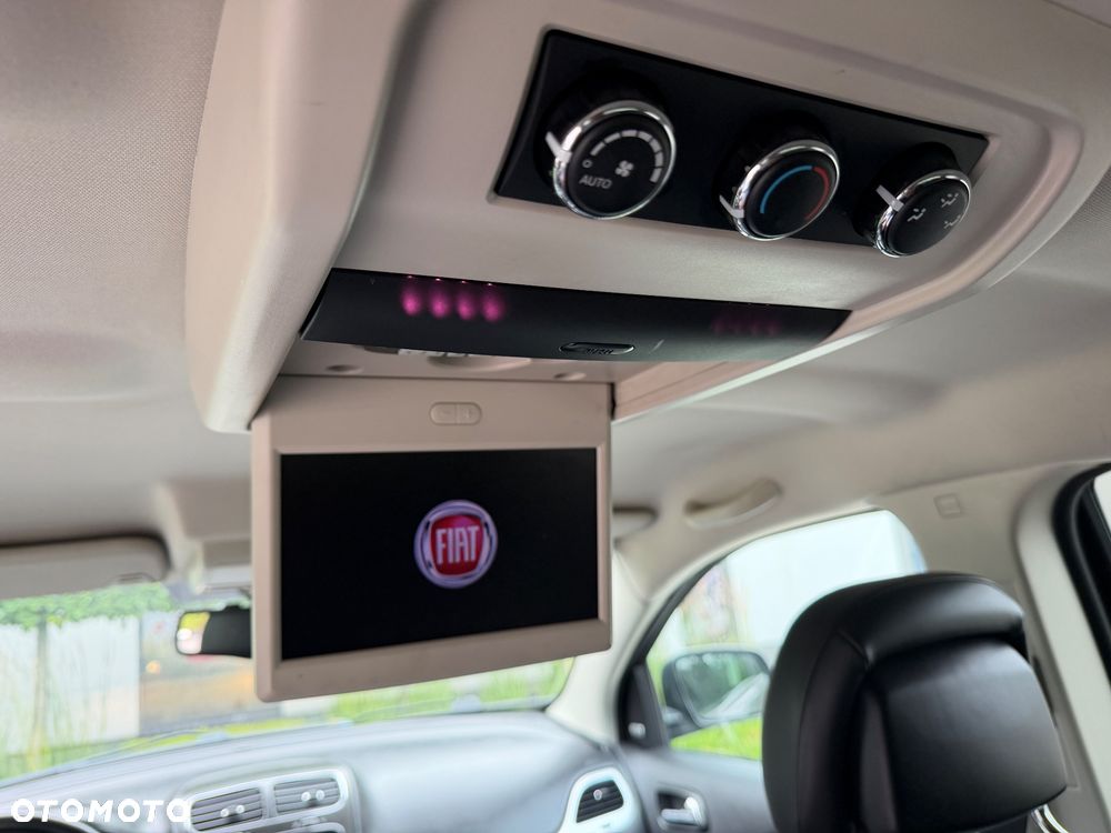 Fiat Freemont 2.0 Multijet 16V DPF Automatik Allrad Black Code - 20