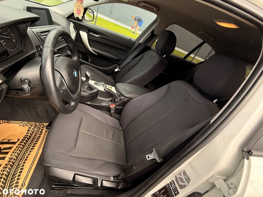 BMW Seria 1 116d - 24