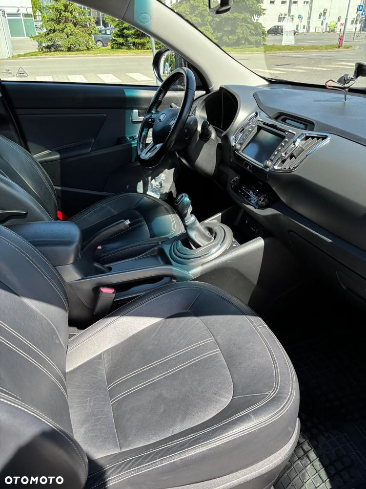 Kia Sportage 1.7 CRDI 2WD Attract - 6