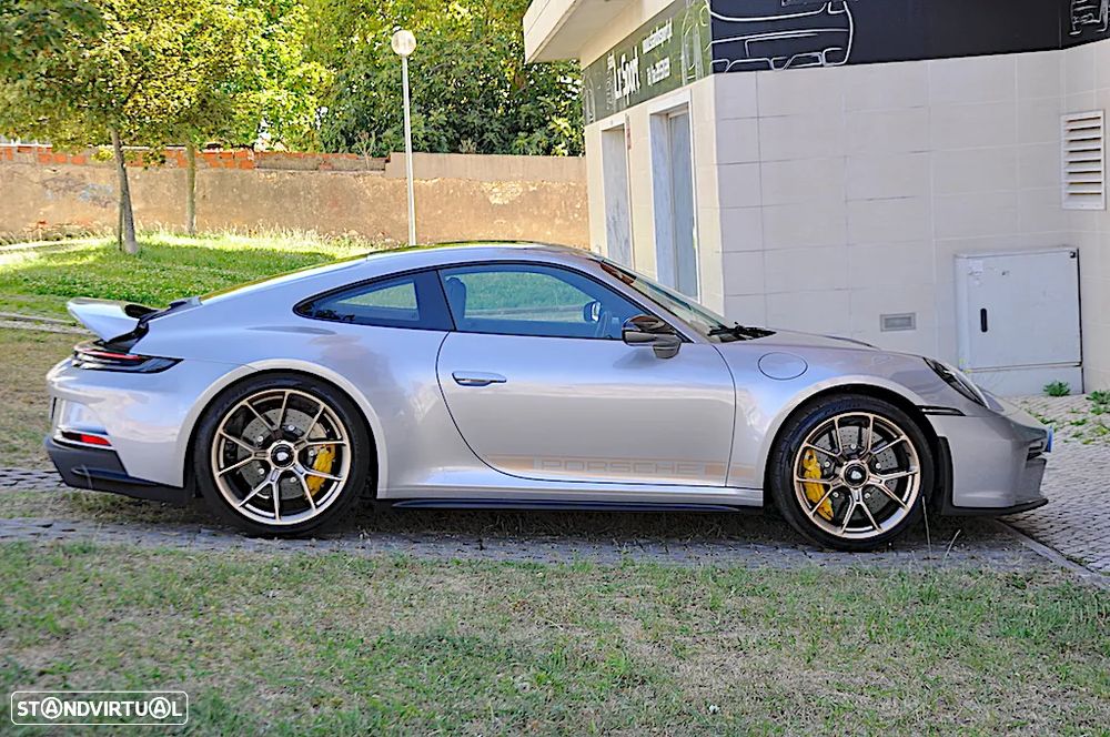 Porsche 911 (992) GT3 Touring Package - 17