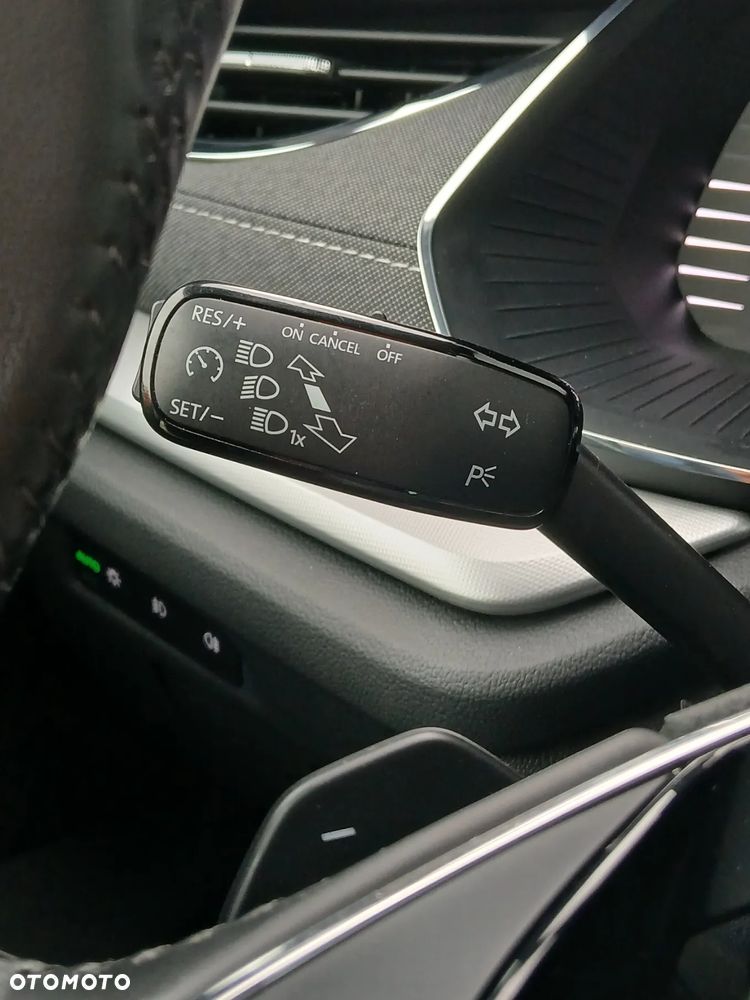 Skoda Octavia 2.0 TSI 4x4 Style DSG - 11