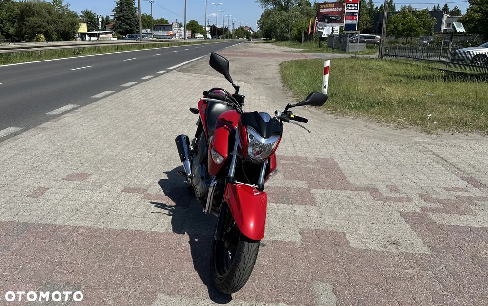 Suzuki GW 250 - 7