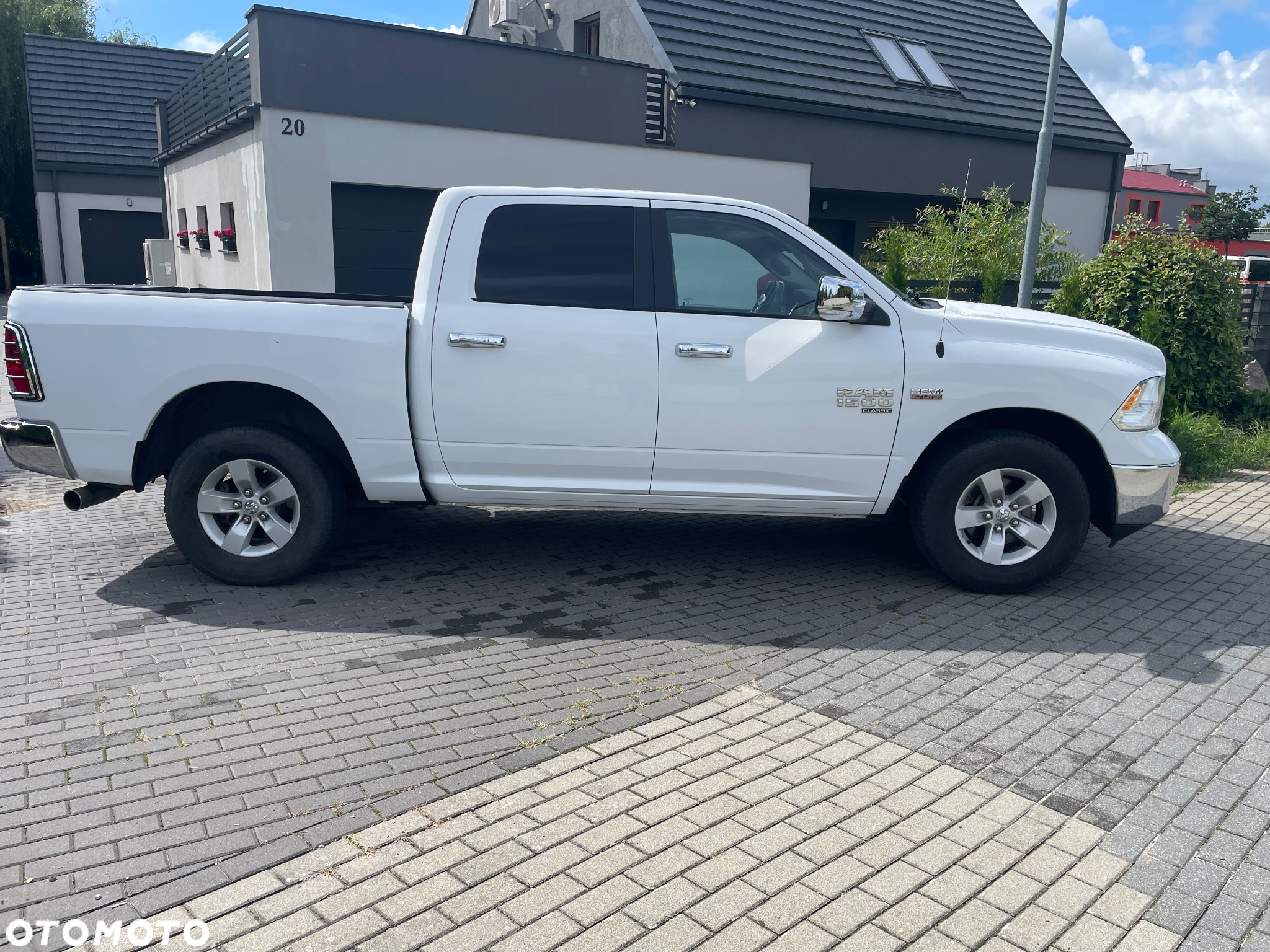 RAM 1500 Crew Cab Longhorn - 4