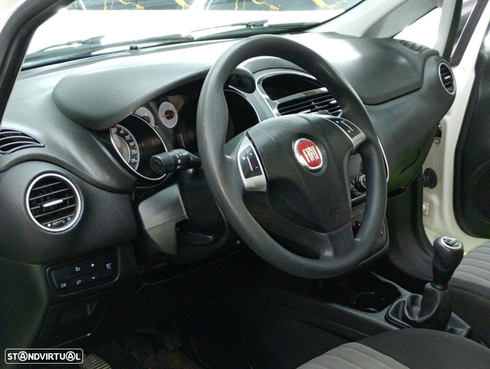 Fiat Punto 1.3 M-Jet Easy S&S - 16