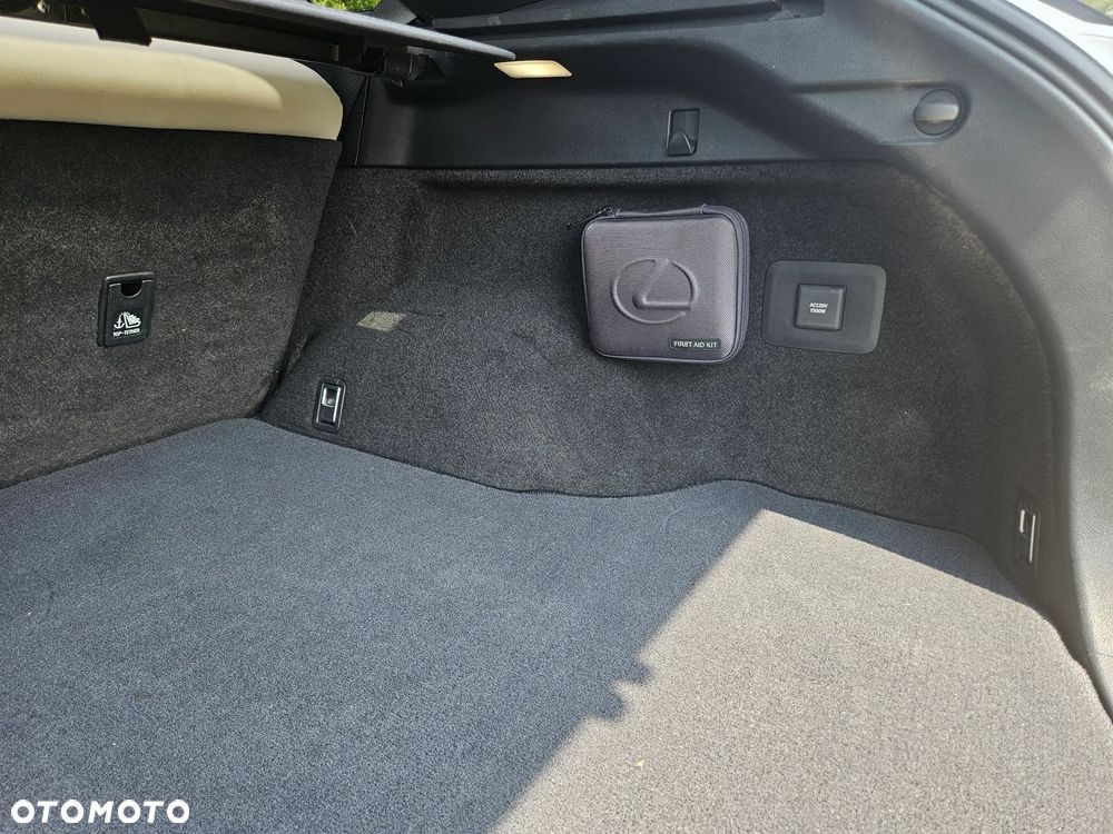Lexus RX 350h Prestige - 11