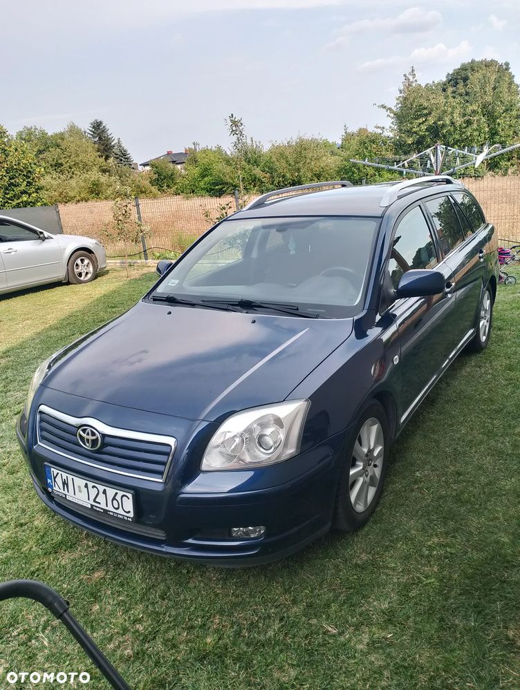 Toyota Avensis - 7