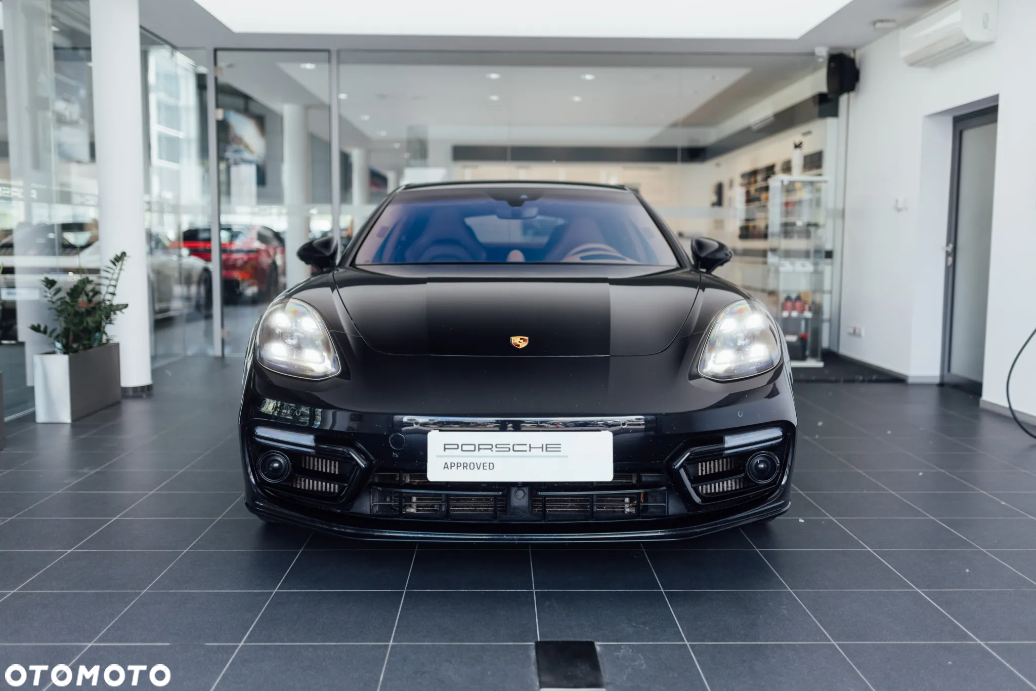 Porsche Panamera Turbo S - 8