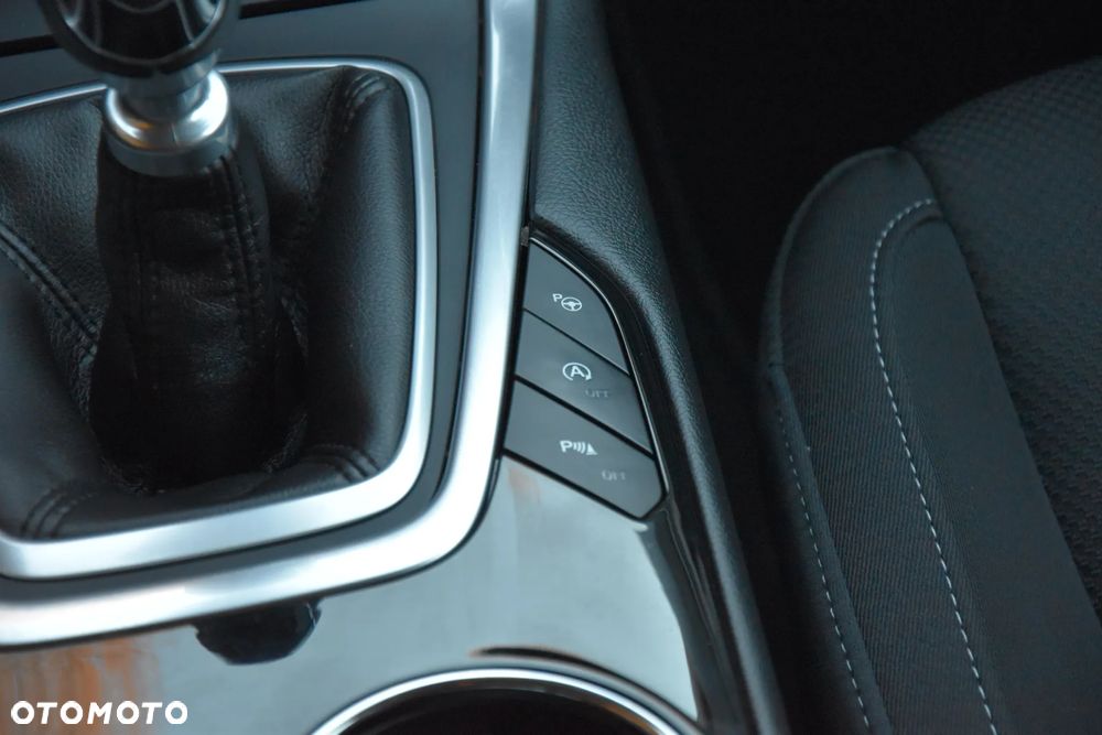 Ford S-Max 2.0 TDCi Titanium - 29