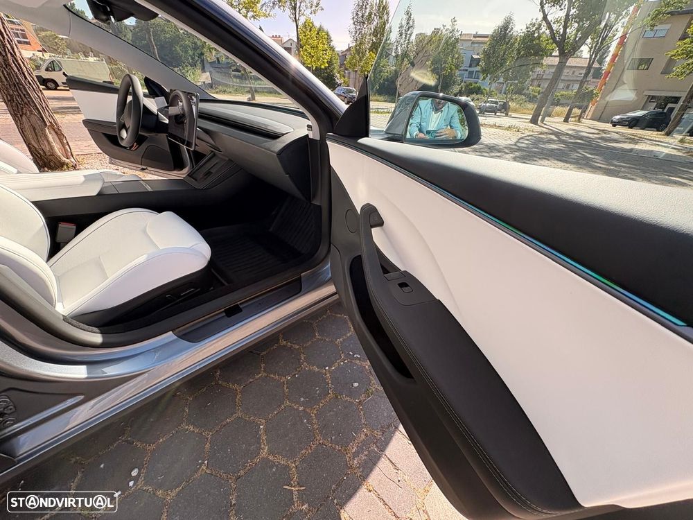 Tesla Model 3 Performance Tração Integral - 11