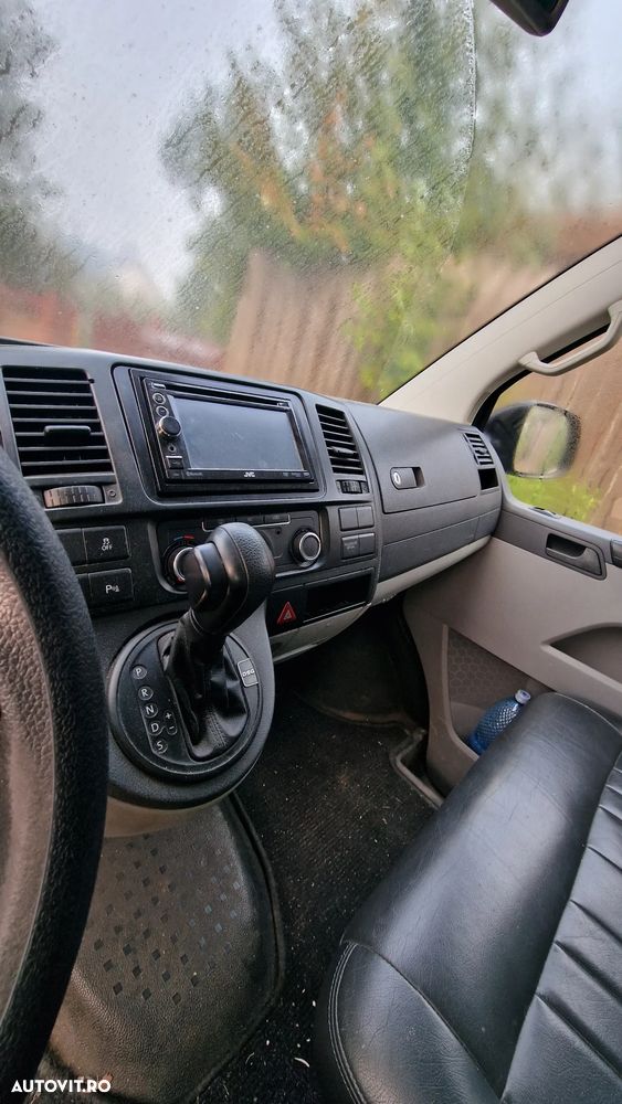 Volkswagen Transporter - 7