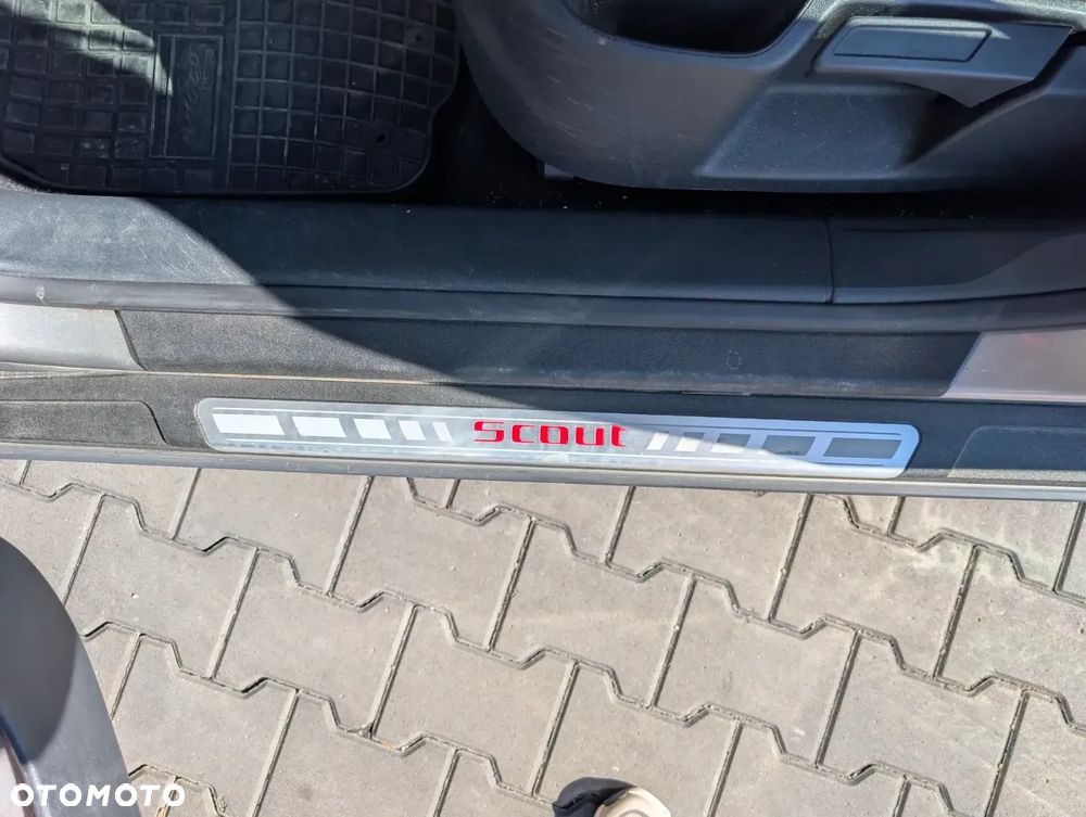 Skoda Octavia Scout 2.0 TDI DPF - 17