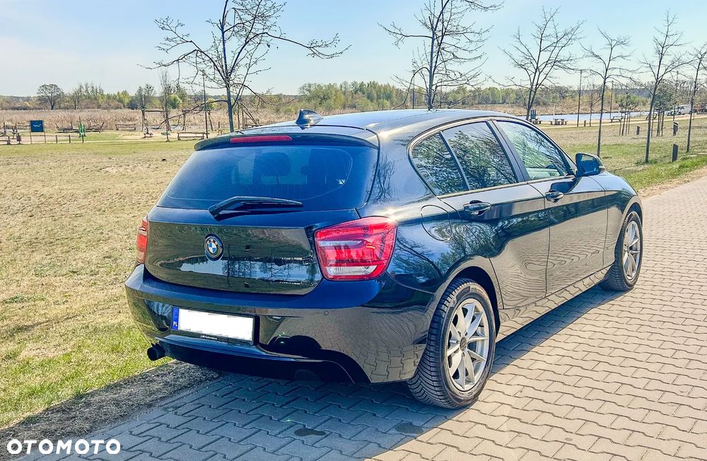 BMW Seria 1 116i - 5