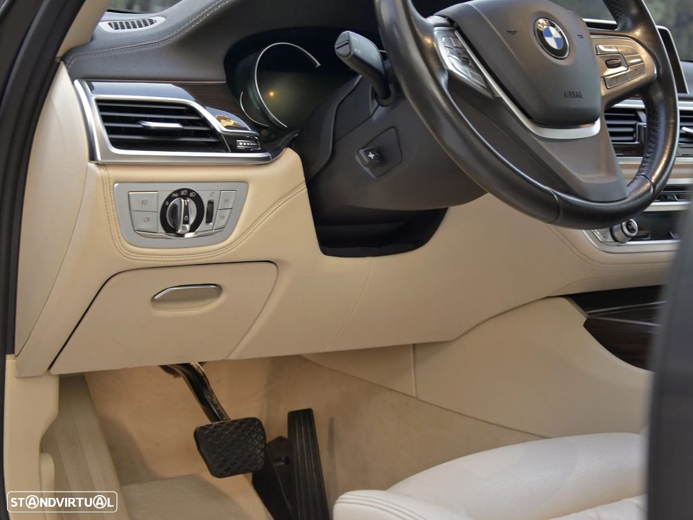 BMW 730 d - 13