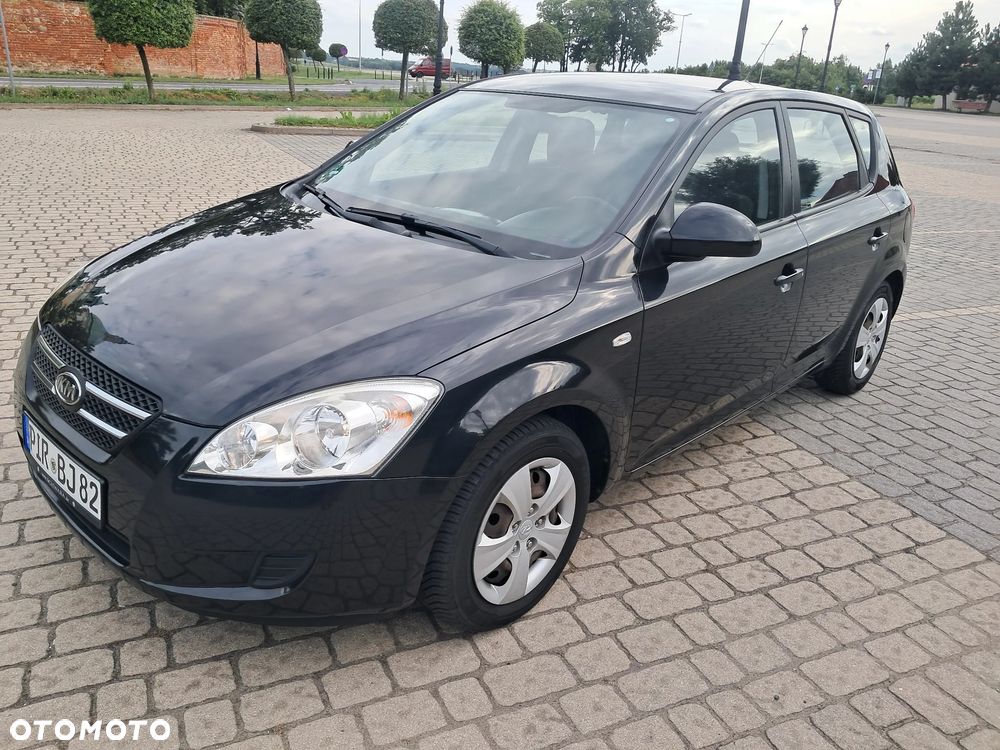 Kia Ceed 1.6 CVVT EX - 1
