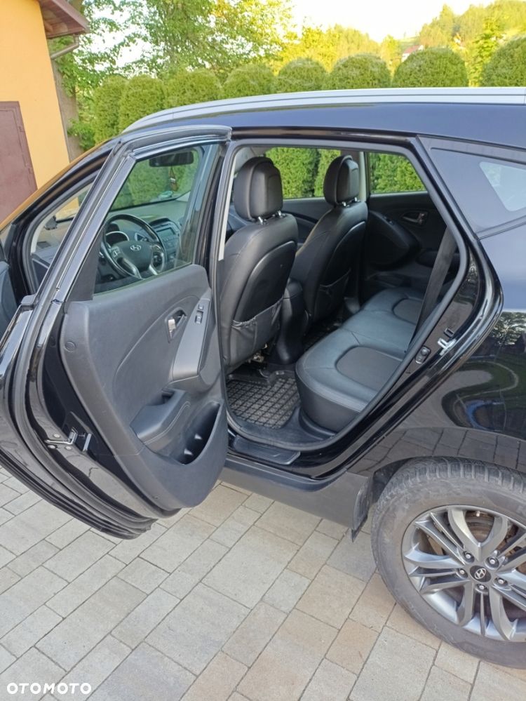 Hyundai ix35 1.6 2WD Fifa World Cup Edition - 18
