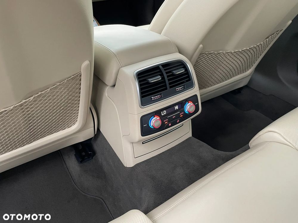 Audi A6 Limousine 2.0 TDI Quattro S tronic - 13