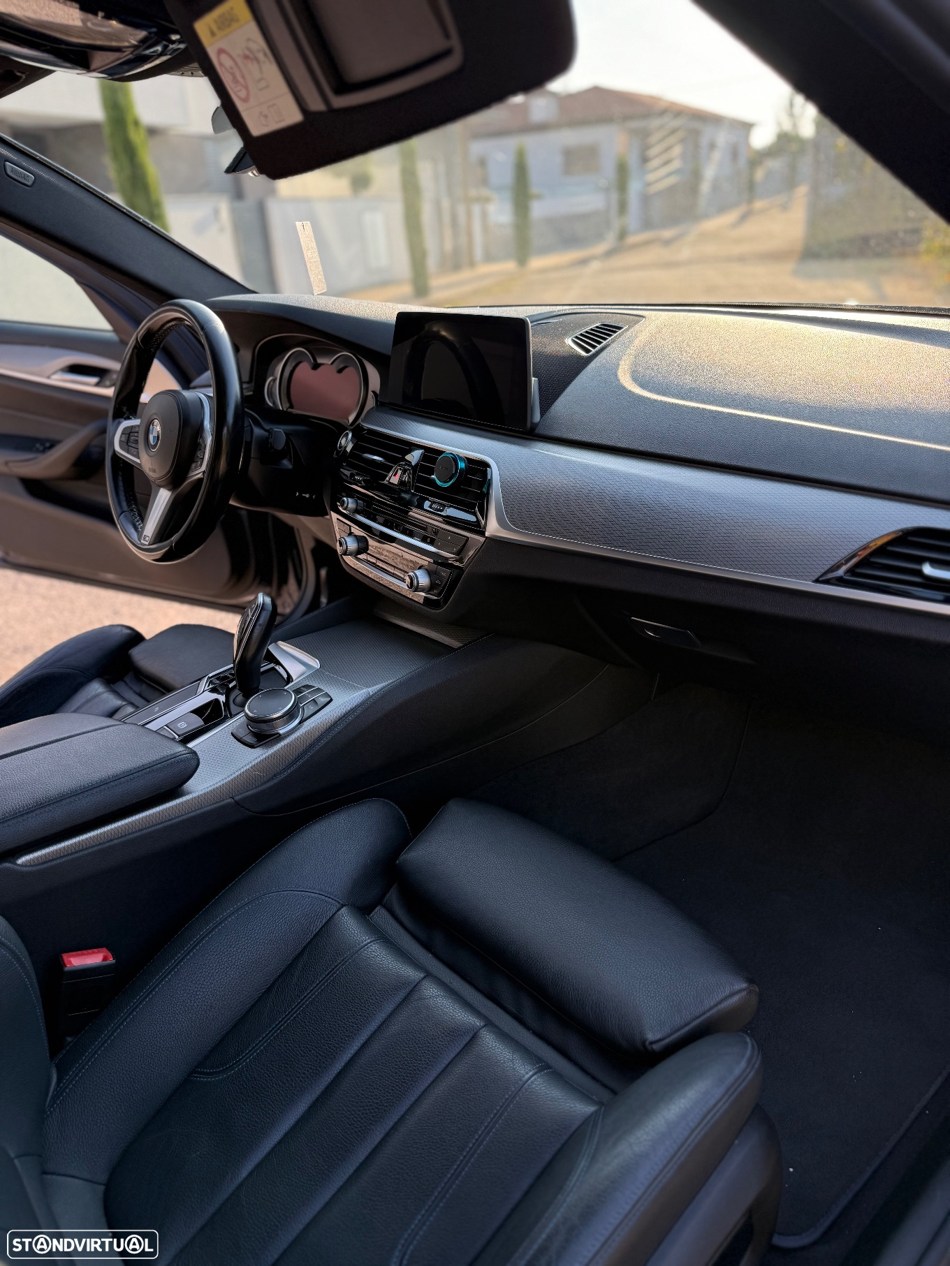 BMW 520 d Pack M - 16