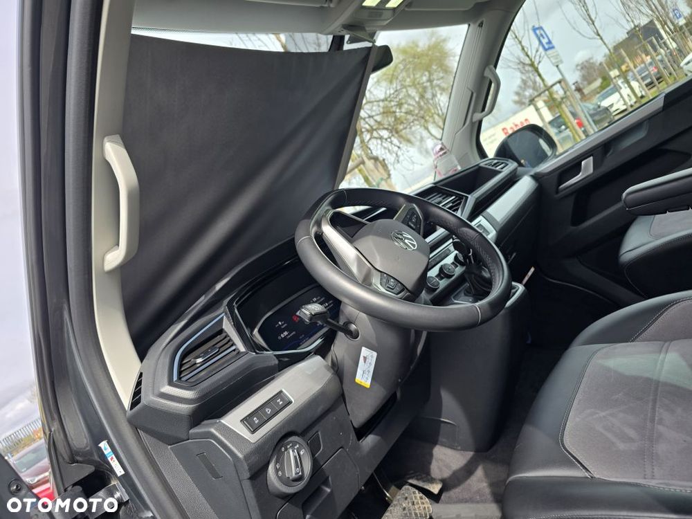 Volkswagen California - 24