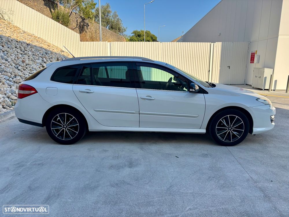 Renault Laguna Break 1.5 dCi SE Black Line 110g - 16